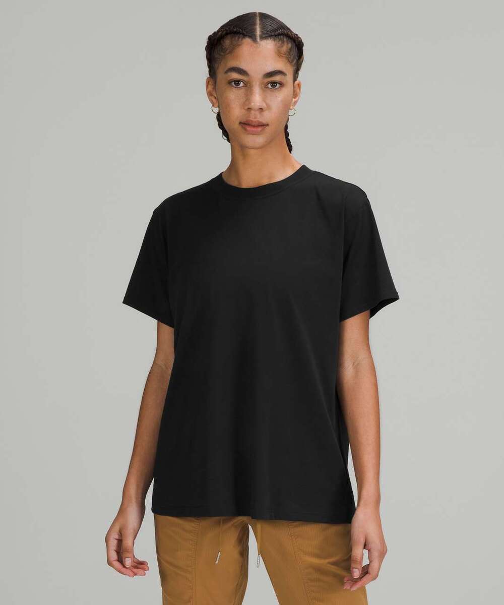 Lululemon All Yours Tee Black Charcoal Vitasea Size 8 EUC